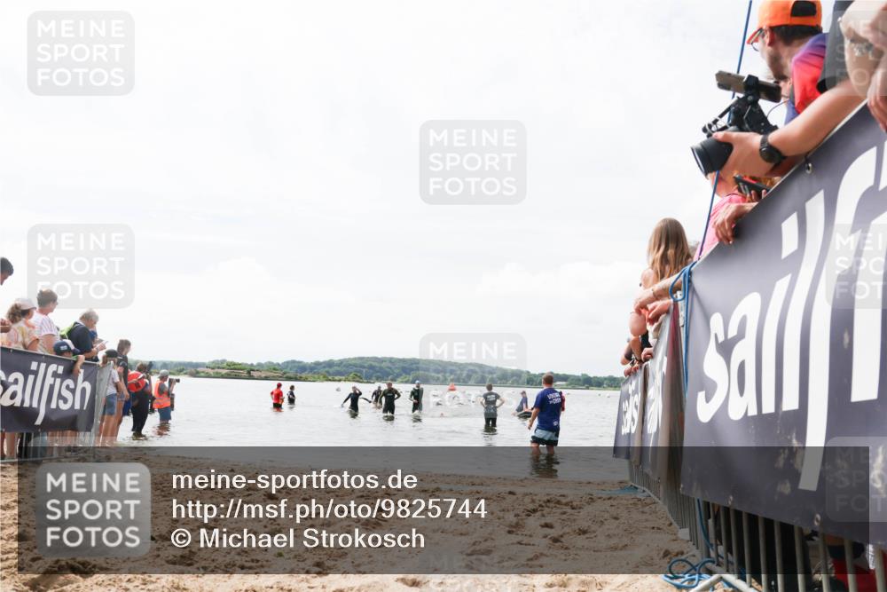 21.06.2026 - Viking Triathlon Michael Strokosch http://msf.ph/oto/9825744 21.06.2026 10:35:52 Schwimmen  meine-sportfotos.de