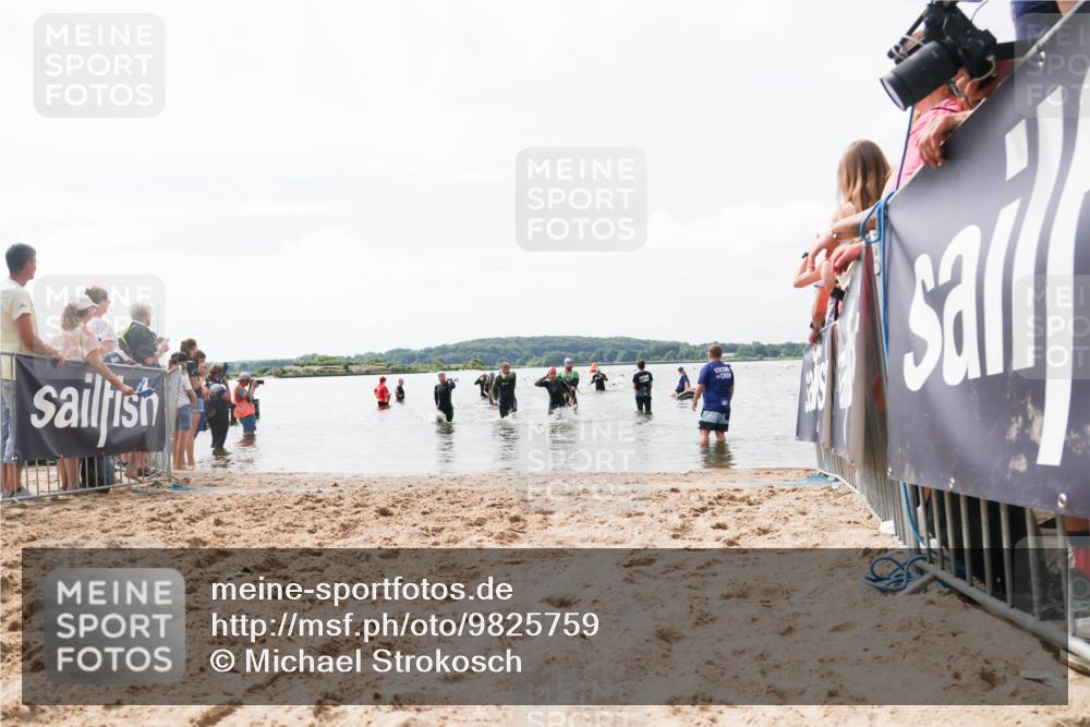21.06.2026 - Viking Triathlon Michael Strokosch http://msf.ph/oto/9825759 21.06.2026 10:35:57 Schwimmen 137, 202, 472, 651 meine-sportfotos.de