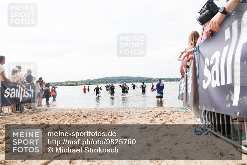 21.06.2026 - Viking Triathlon Michael Strokosch http://msf.ph/oto/9825760 21.06.2026 10:35:57 Schwimmen 137, 202, 472, 651 meine-sportfotos.de