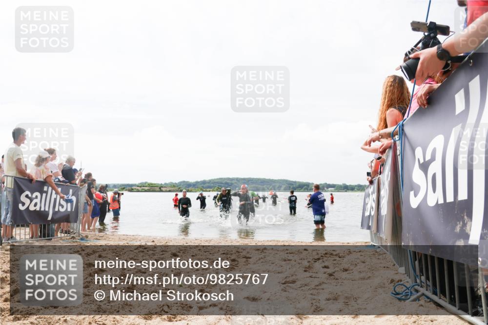 21.06.2026 - Viking Triathlon Michael Strokosch http://msf.ph/oto/9825767 21.06.2026 10:35:59 Schwimmen 20, 137, 202, 472, 651 meine-sportfotos.de