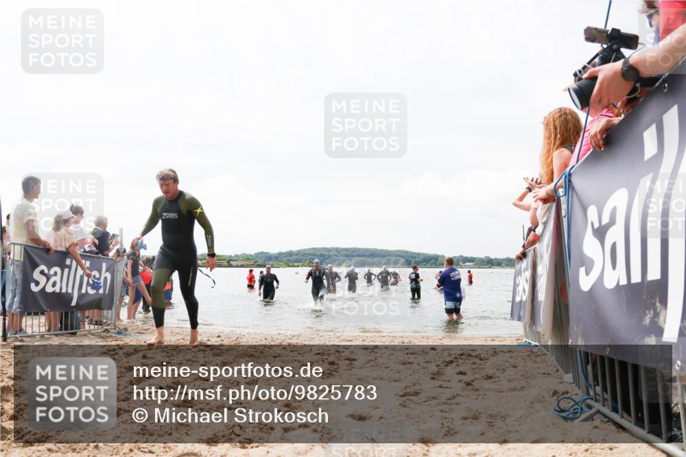 21.06.2026 - Viking Triathlon Michael Strokosch http://msf.ph/oto/9825783 21.06.2026 10:36:05 Schwimmen 20, 137, 200, 202, 360, 472, 530, 651 meine-sportfotos.de