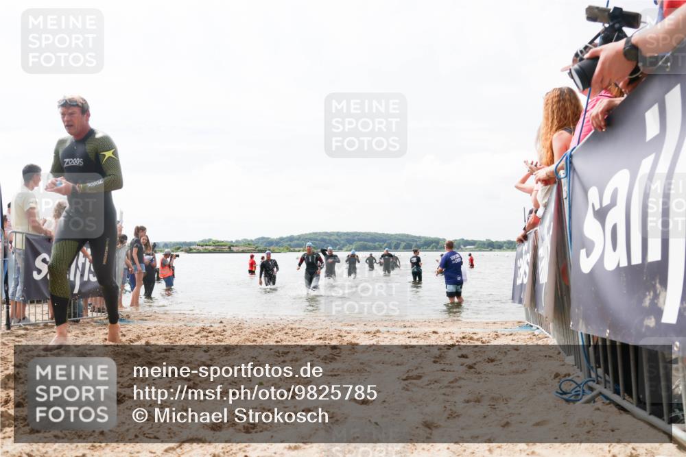 21.06.2026 - Viking Triathlon Michael Strokosch http://msf.ph/oto/9825785 21.06.2026 10:36:05 Schwimmen 20, 137, 200, 202, 360, 472, 530, 651 meine-sportfotos.de