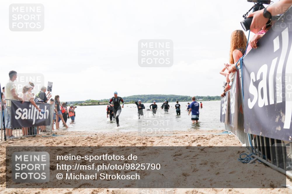 21.06.2026 - Viking Triathlon Michael Strokosch http://msf.ph/oto/9825790 21.06.2026 10:36:07 Schwimmen 20, 137, 200, 202, 360, 472, 530, 651 meine-sportfotos.de