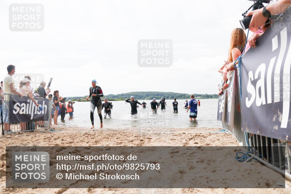 21.06.2026 - Viking Triathlon Michael Strokosch http://msf.ph/oto/9825793 21.06.2026 10:36:08 Schwimmen 20, 137, 200, 202, 360, 472, 530, 560, 651 meine-sportfotos.de