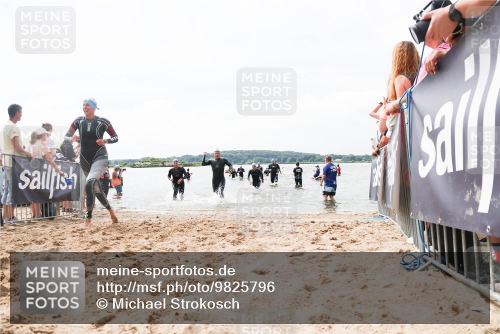 21.06.2026 - Viking Triathlon Michael Strokosch http://msf.ph/oto/9825796 21.06.2026 10:36:09 Schwimmen 20, 200, 202, 360, 472, 530, 560 meine-sportfotos.de