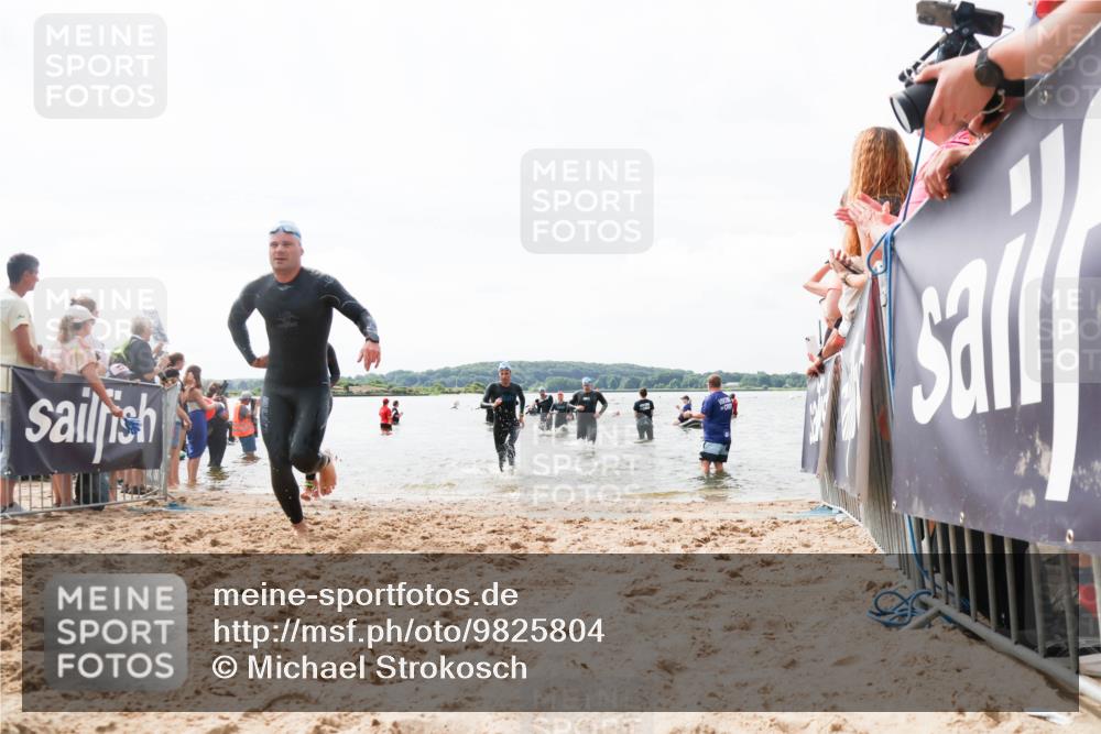 21.06.2026 - Viking Triathlon Michael Strokosch http://msf.ph/oto/9825804 21.06.2026 10:36:12 Schwimmen 20, 200, 323, 360, 530, 560, 656 meine-sportfotos.de