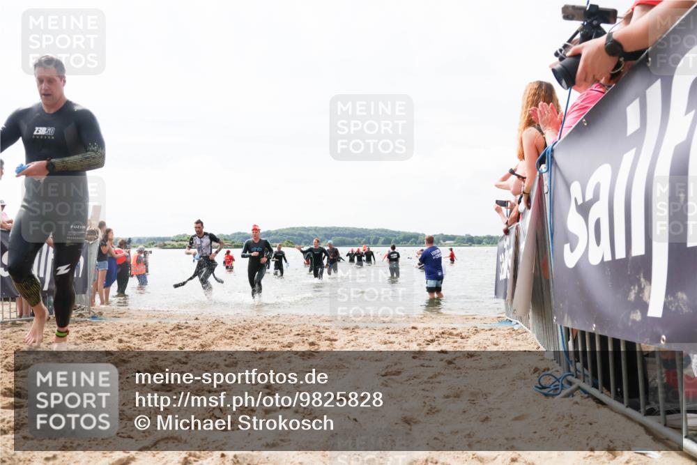 21.06.2026 - Viking Triathlon Michael Strokosch http://msf.ph/oto/9825828 21.06.2026 10:36:20 Schwimmen 113, 200, 205, 323, 556, 560, 656 meine-sportfotos.de