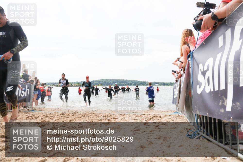 21.06.2026 - Viking Triathlon Michael Strokosch http://msf.ph/oto/9825829 21.06.2026 10:36:20 Schwimmen 113, 200, 205, 323, 556, 560, 656 meine-sportfotos.de