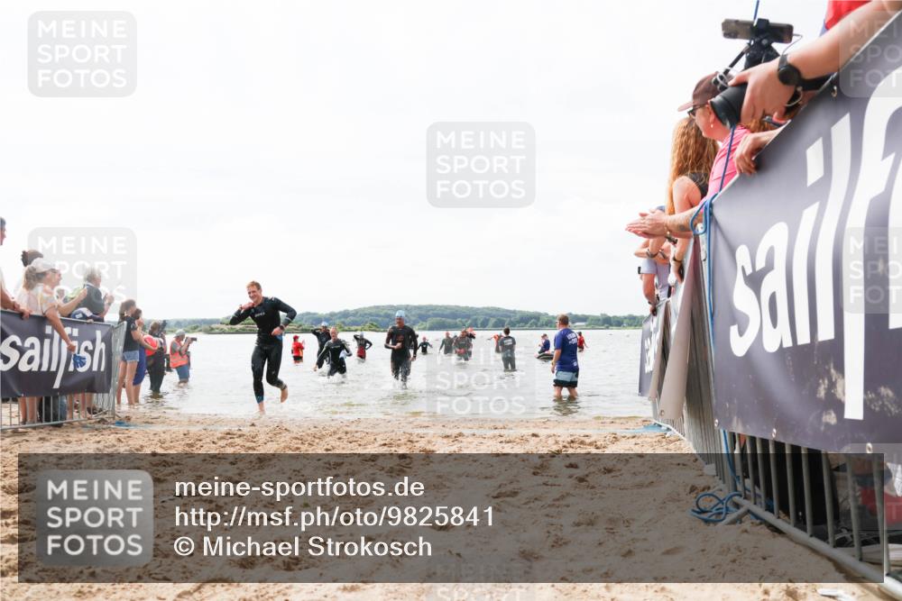 21.06.2026 - Viking Triathlon Michael Strokosch http://msf.ph/oto/9825841 21.06.2026 10:36:24 Schwimmen 16, 43, 113, 205, 323, 556, 656 meine-sportfotos.de