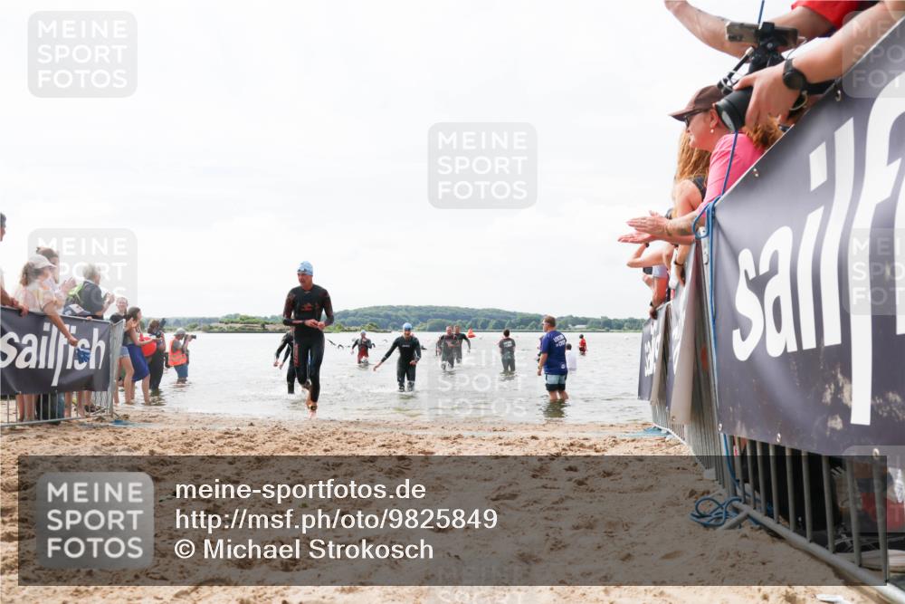 21.06.2026 - Viking Triathlon Michael Strokosch http://msf.ph/oto/9825849 21.06.2026 10:36:27 Schwimmen 16, 43, 113, 205, 323, 475, 556, 604, 656 meine-sportfotos.de