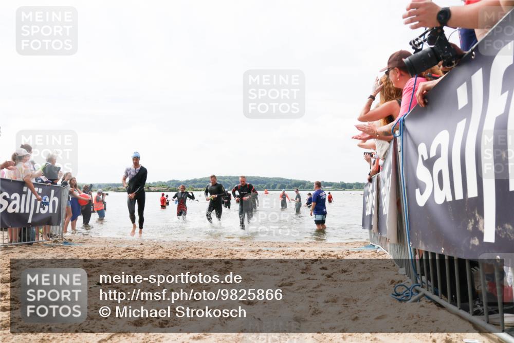 21.06.2026 - Viking Triathlon Michael Strokosch http://msf.ph/oto/9825866 21.06.2026 10:36:32 Schwimmen 16, 43, 113, 205, 475, 543, 604, 612 meine-sportfotos.de