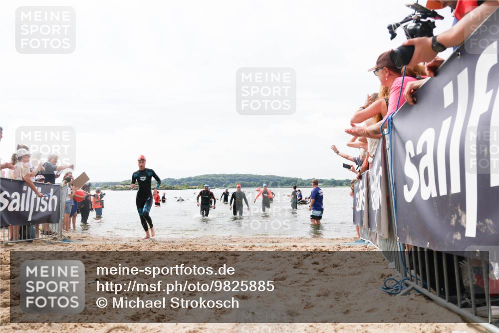 21.06.2026 - Viking Triathlon Michael Strokosch http://msf.ph/oto/9825885 21.06.2026 10:36:39 Schwimmen 43, 219, 404, 475, 543, 604, 612, 648 meine-sportfotos.de