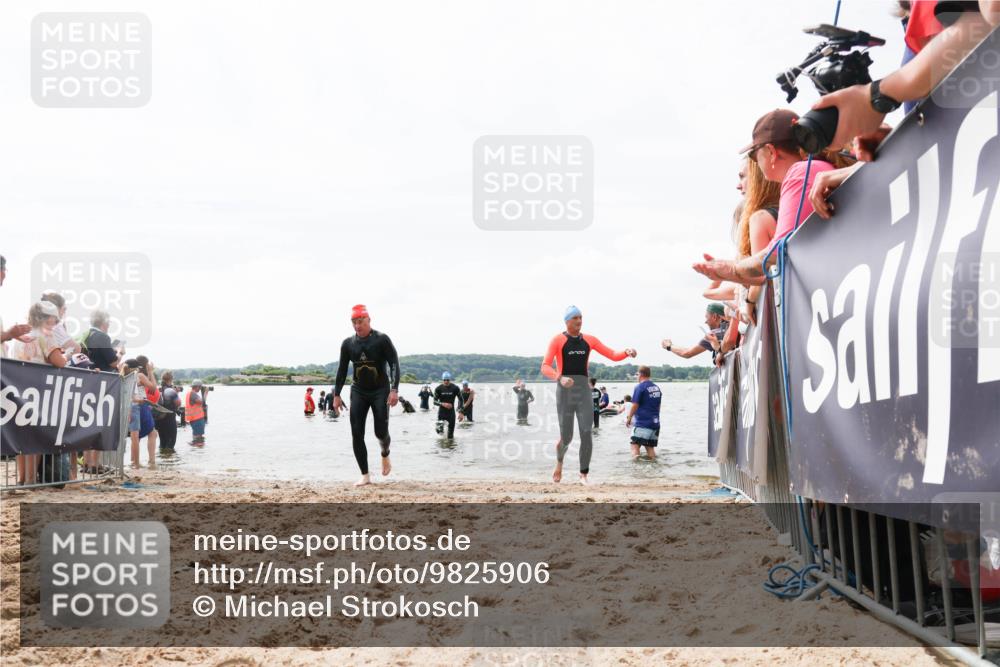 21.06.2026 - Viking Triathlon Michael Strokosch http://msf.ph/oto/9825906 21.06.2026 10:36:46 Schwimmen 219, 404, 526, 648 meine-sportfotos.de