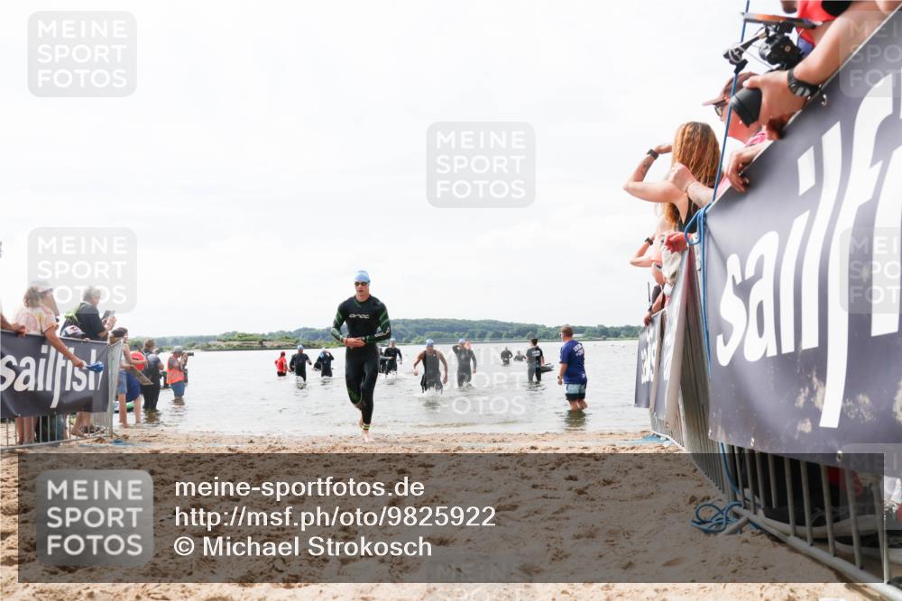 21.06.2026 - Viking Triathlon Michael Strokosch http://msf.ph/oto/9825922 21.06.2026 10:36:51 Schwimmen 68, 87, 219, 364, 526, 606, 648 meine-sportfotos.de