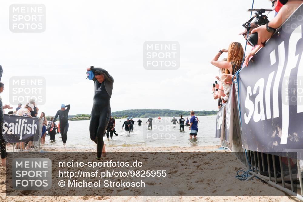21.06.2026 - Viking Triathlon Michael Strokosch http://msf.ph/oto/9825955 21.06.2026 10:37:02 Schwimmen 68, 84, 87, 122, 186, 325, 364, 395, 407, 606 meine-sportfotos.de