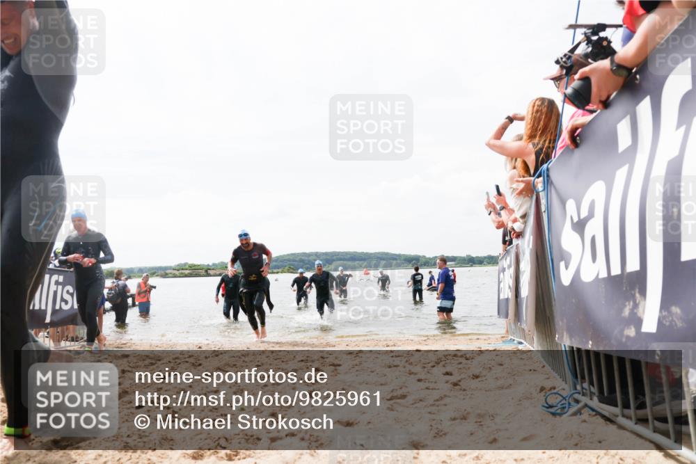21.06.2026 - Viking Triathlon Michael Strokosch http://msf.ph/oto/9825961 21.06.2026 10:37:04 Schwimmen 84, 87, 122, 186, 325, 364, 395, 407, 606 meine-sportfotos.de