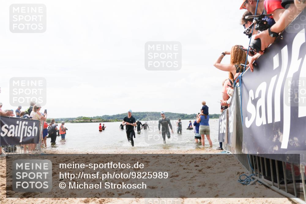 21.06.2026 - Viking Triathlon Michael Strokosch http://msf.ph/oto/9825989 21.06.2026 10:37:13 Schwimmen 84, 142, 186, 407, 553 meine-sportfotos.de