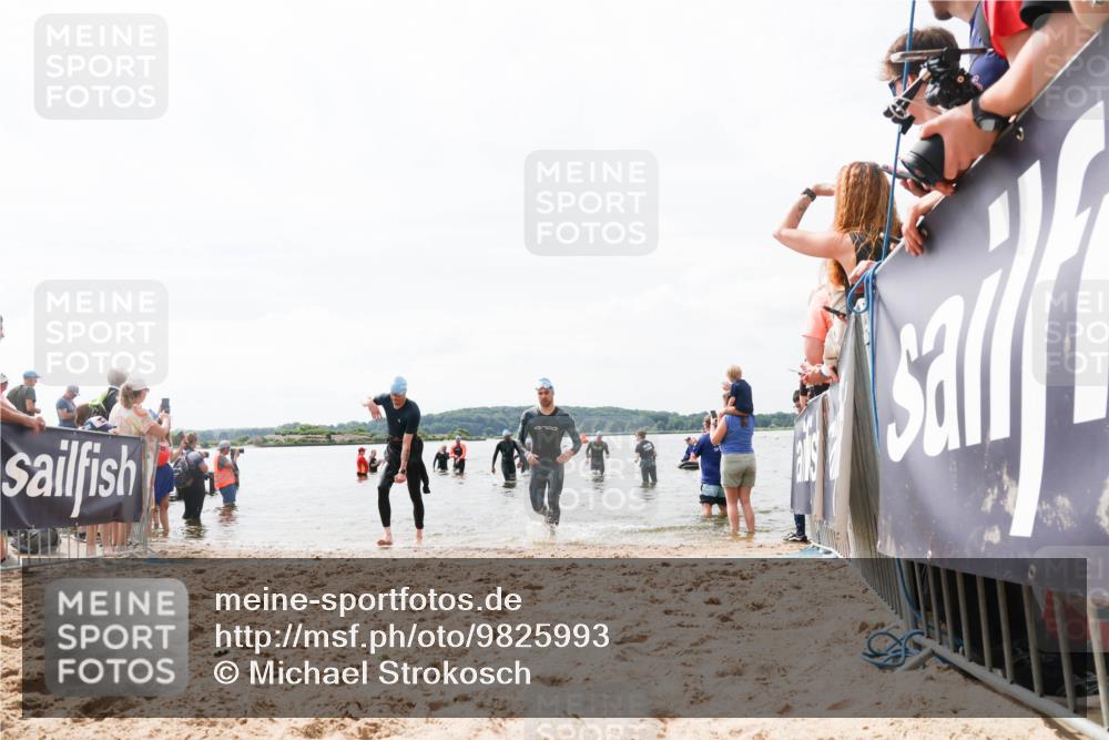 21.06.2026 - Viking Triathlon Michael Strokosch http://msf.ph/oto/9825993 21.06.2026 10:37:15 Schwimmen 84, 142, 455, 553 meine-sportfotos.de
