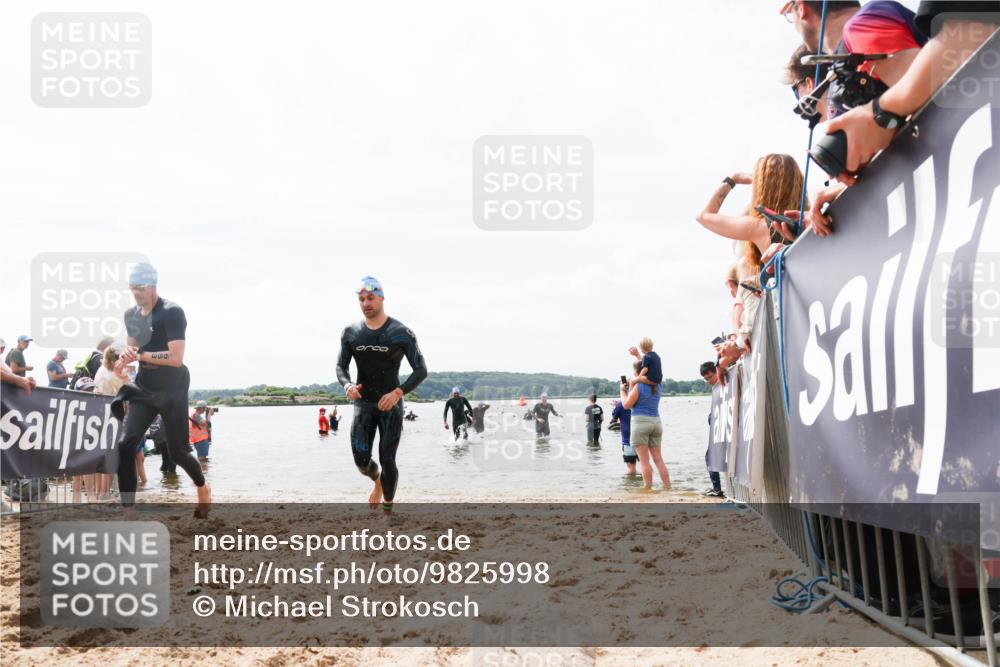 21.06.2026 - Viking Triathlon Michael Strokosch http://msf.ph/oto/9825998 21.06.2026 10:37:16 Schwimmen 84, 142, 455, 553 meine-sportfotos.de