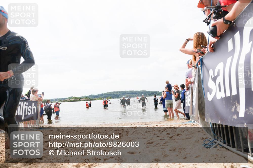 21.06.2026 - Viking Triathlon Michael Strokosch http://msf.ph/oto/9826003 21.06.2026 10:37:18 Schwimmen 89, 142, 455, 553 meine-sportfotos.de