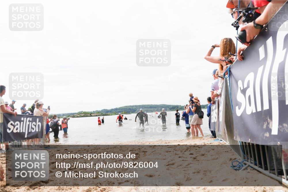 21.06.2026 - Viking Triathlon Michael Strokosch http://msf.ph/oto/9826004 21.06.2026 10:37:18 Schwimmen 89, 142, 455, 553 meine-sportfotos.de