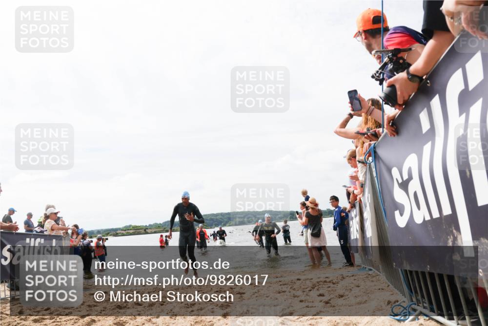 21.06.2026 - Viking Triathlon Michael Strokosch http://msf.ph/oto/9826017 21.06.2026 10:37:23 Schwimmen 64, 89, 370, 455 meine-sportfotos.de
