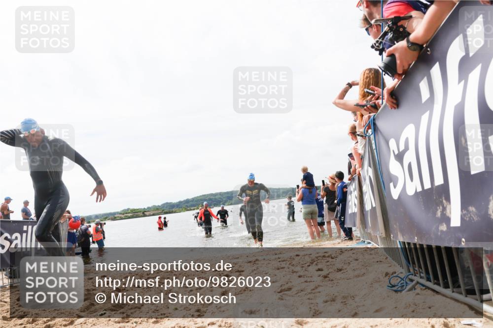 21.06.2026 - Viking Triathlon Michael Strokosch http://msf.ph/oto/9826023 21.06.2026 10:37:25 Schwimmen 64, 89, 370, 450, 455 meine-sportfotos.de