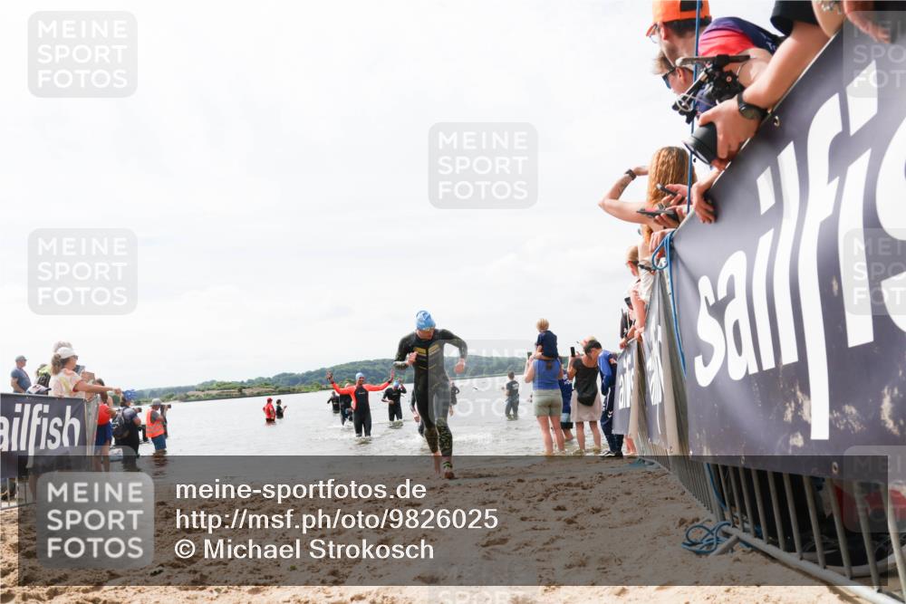21.06.2026 - Viking Triathlon Michael Strokosch http://msf.ph/oto/9826025 21.06.2026 10:37:25 Schwimmen 64, 89, 370, 450, 455 meine-sportfotos.de