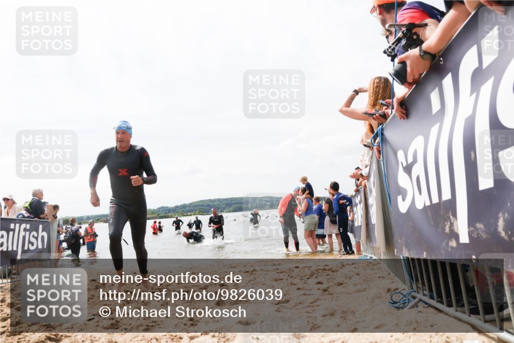 21.06.2026 - Viking Triathlon Michael Strokosch http://msf.ph/oto/9826039 21.06.2026 10:37:30 Schwimmen 64, 89, 111, 370, 450 meine-sportfotos.de
