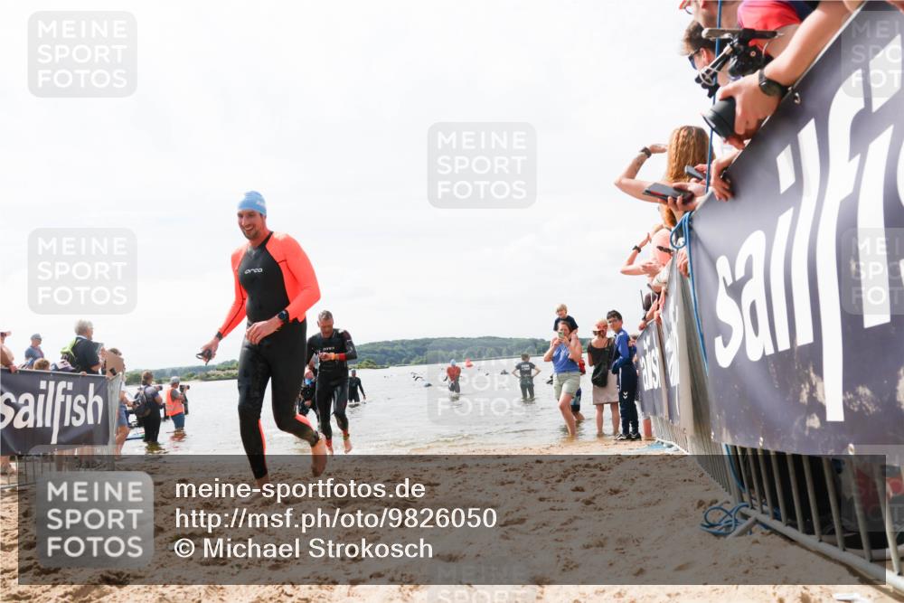 21.06.2026 - Viking Triathlon Michael Strokosch http://msf.ph/oto/9826050 21.06.2026 10:37:34 Schwimmen 64, 111, 239, 370, 450, 545 meine-sportfotos.de