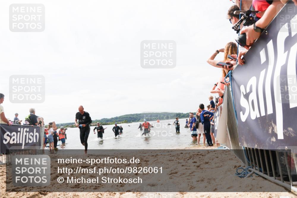 21.06.2026 - Viking Triathlon Michael Strokosch http://msf.ph/oto/9826061 21.06.2026 10:37:37 Schwimmen 111, 239, 370, 450, 513, 545 meine-sportfotos.de