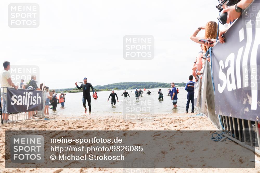 21.06.2026 - Viking Triathlon Michael Strokosch http://msf.ph/oto/9826085 21.06.2026 10:37:46 Schwimmen 197, 239, 243, 467, 513, 545 meine-sportfotos.de