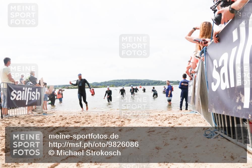 21.06.2026 - Viking Triathlon Michael Strokosch http://msf.ph/oto/9826086 21.06.2026 10:37:46 Schwimmen 197, 239, 243, 467, 513, 545 meine-sportfotos.de