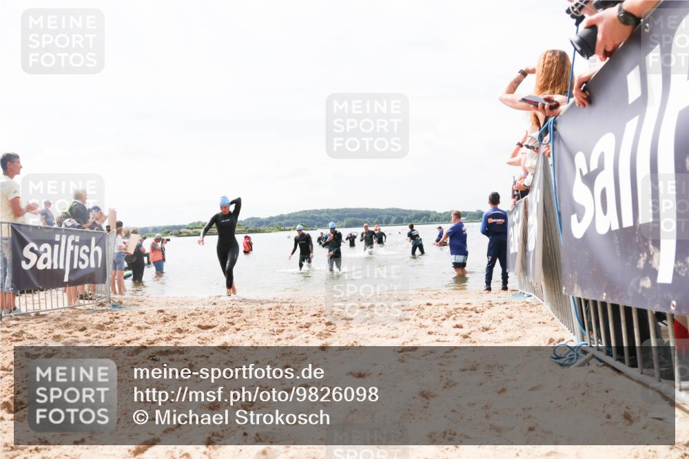 21.06.2026 - Viking Triathlon Michael Strokosch http://msf.ph/oto/9826098 21.06.2026 10:37:50 Schwimmen 197, 243, 467, 513, 633 meine-sportfotos.de