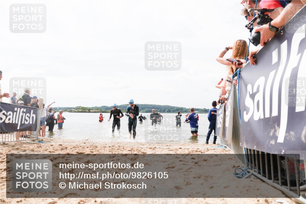 21.06.2026 - Viking Triathlon Michael Strokosch http://msf.ph/oto/9826105 21.06.2026 10:37:53 Schwimmen 197, 243, 467, 633 meine-sportfotos.de