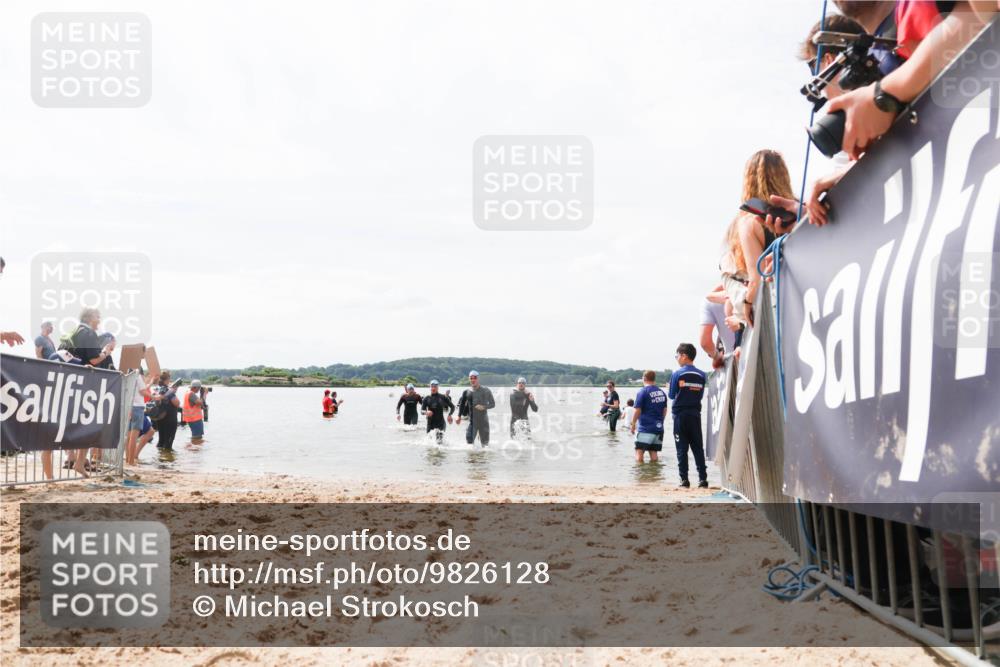 21.06.2026 - Viking Triathlon Michael Strokosch http://msf.ph/oto/9826128 21.06.2026 10:38:00 Schwimmen 171, 197, 241, 285, 449, 467, 633 meine-sportfotos.de