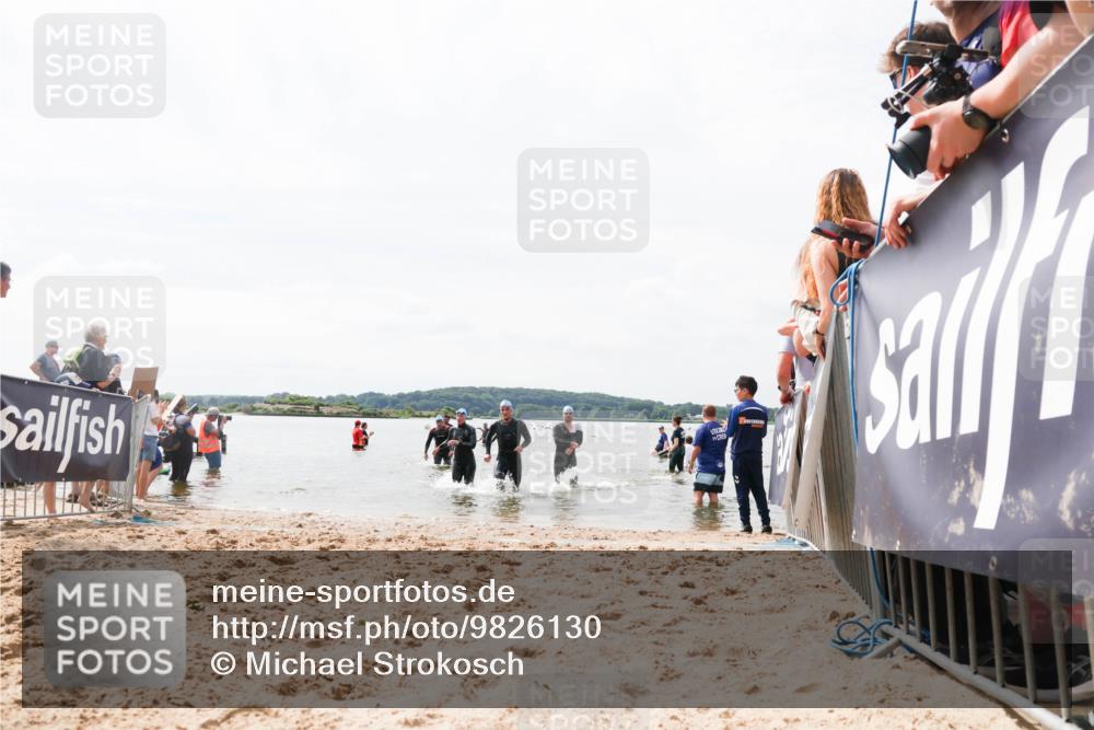21.06.2026 - Viking Triathlon Michael Strokosch http://msf.ph/oto/9826130 21.06.2026 10:38:01 Schwimmen 171, 241, 285, 449, 633 meine-sportfotos.de