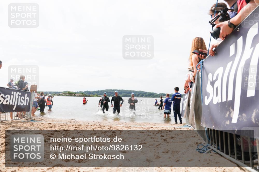 21.06.2026 - Viking Triathlon Michael Strokosch http://msf.ph/oto/9826132 21.06.2026 10:38:02 Schwimmen 171, 241, 285, 449, 633 meine-sportfotos.de