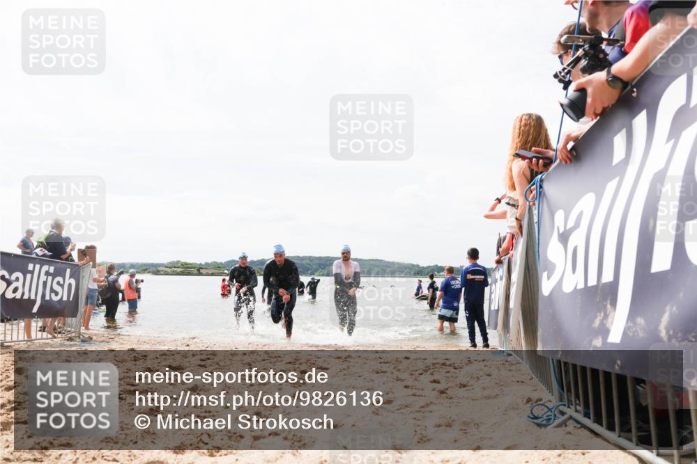 21.06.2026 - Viking Triathlon Michael Strokosch http://msf.ph/oto/9826136 21.06.2026 10:38:03 Schwimmen 171, 241, 285, 449 meine-sportfotos.de