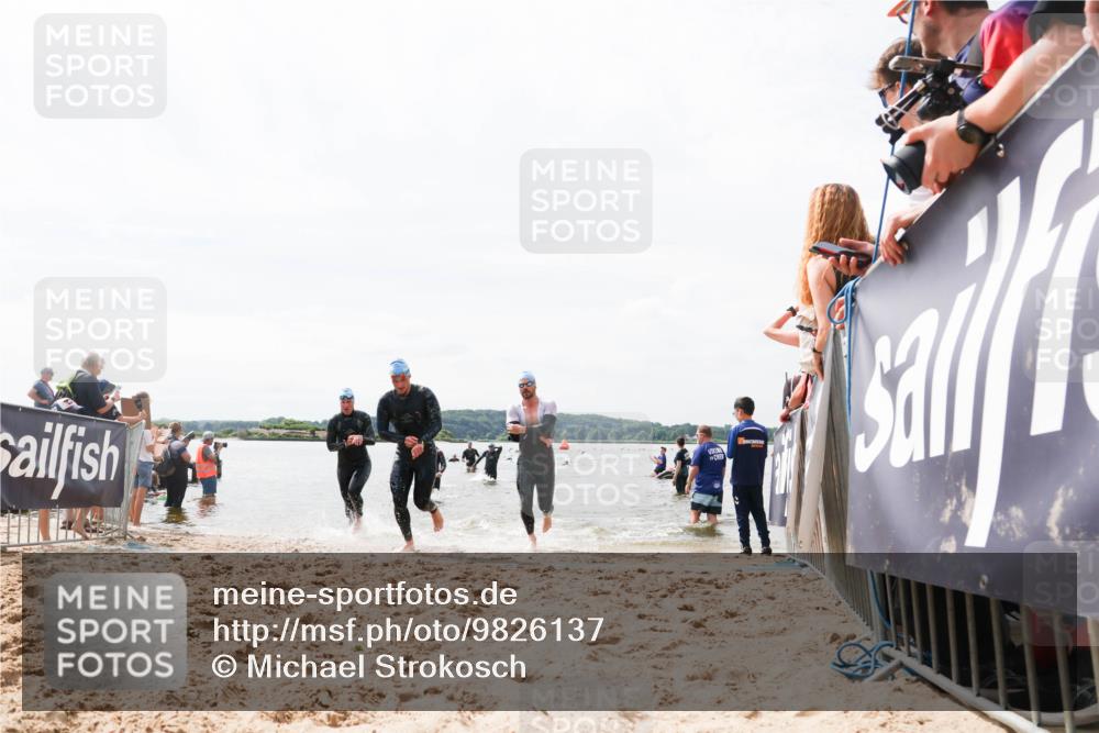 21.06.2026 - Viking Triathlon Michael Strokosch http://msf.ph/oto/9826137 21.06.2026 10:38:03 Schwimmen 171, 241, 285, 449 meine-sportfotos.de