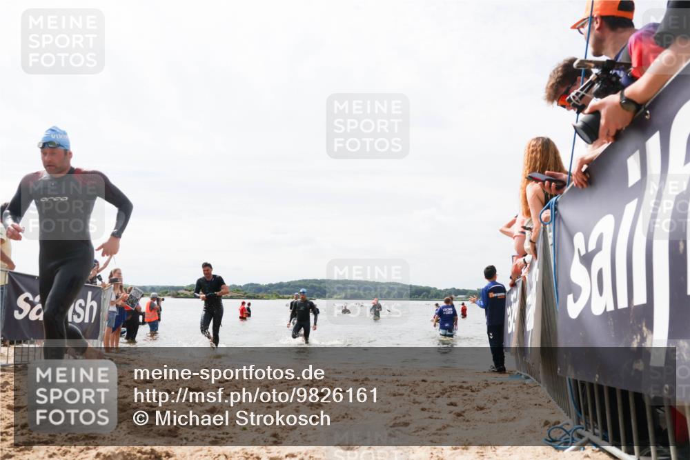 21.06.2026 - Viking Triathlon Michael Strokosch http://msf.ph/oto/9826161 21.06.2026 10:38:11 Schwimmen 80, 99, 241, 315 meine-sportfotos.de