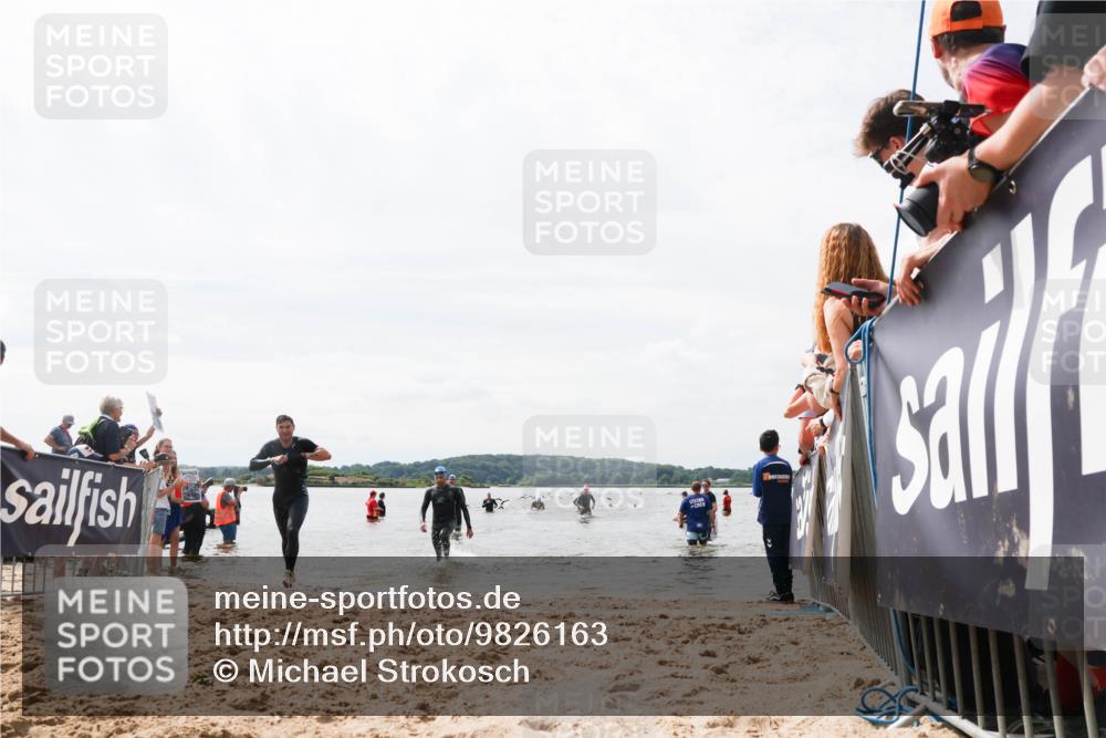 21.06.2026 - Viking Triathlon Michael Strokosch http://msf.ph/oto/9826163 21.06.2026 10:38:12 Schwimmen 80, 99, 241, 315 meine-sportfotos.de
