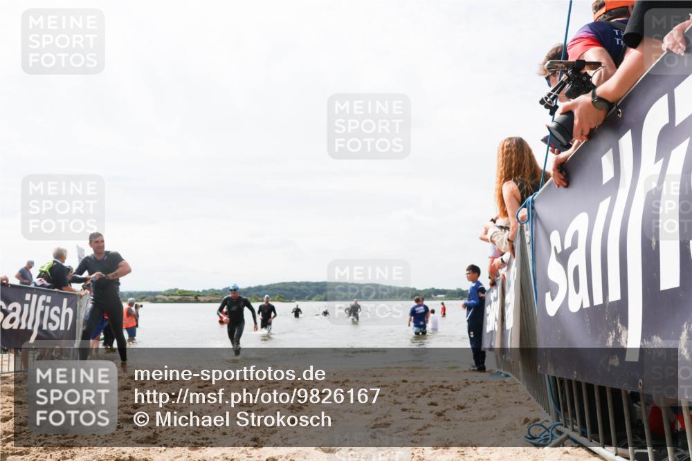 21.06.2026 - Viking Triathlon Michael Strokosch http://msf.ph/oto/9826167 21.06.2026 10:38:13 Schwimmen 80, 99, 241, 315 meine-sportfotos.de