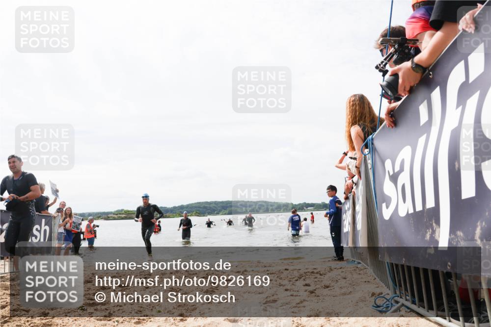 21.06.2026 - Viking Triathlon Michael Strokosch http://msf.ph/oto/9826169 21.06.2026 10:38:14 Schwimmen 80, 99, 241, 315 meine-sportfotos.de