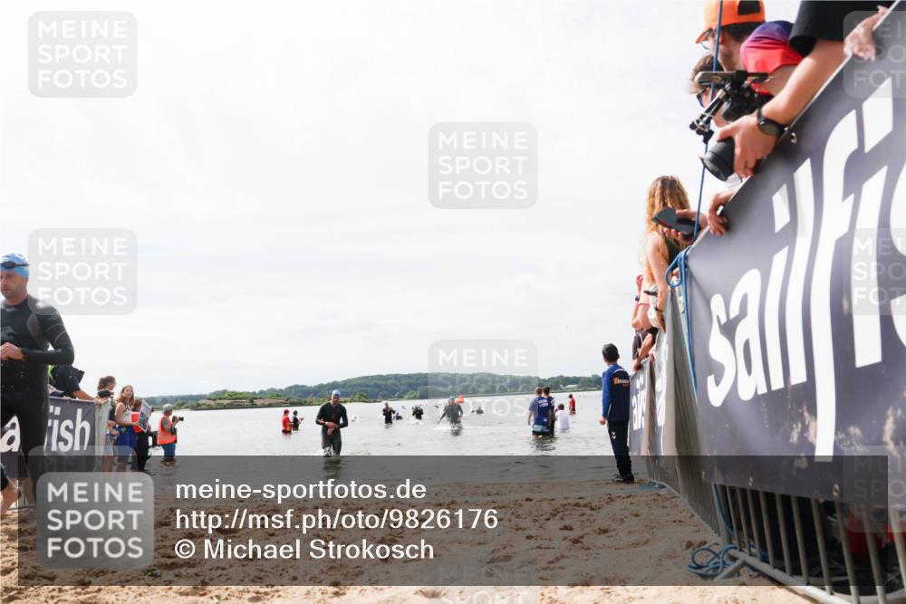 21.06.2026 - Viking Triathlon Michael Strokosch http://msf.ph/oto/9826176 21.06.2026 10:38:16 Schwimmen 80, 99, 315 meine-sportfotos.de