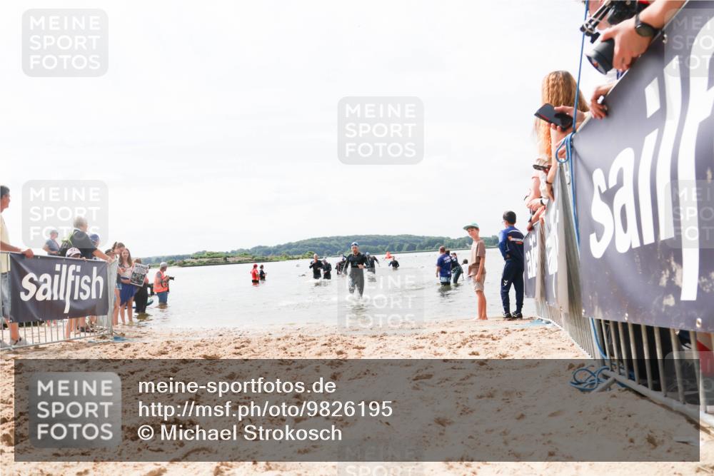 21.06.2026 - Viking Triathlon Michael Strokosch http://msf.ph/oto/9826195 21.06.2026 10:38:23 Schwimmen 315, 316, 465 meine-sportfotos.de