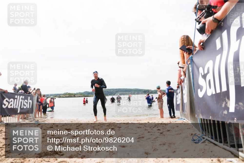 21.06.2026 - Viking Triathlon Michael Strokosch http://msf.ph/oto/9826204 21.06.2026 10:38:26 Schwimmen 315, 316, 465 meine-sportfotos.de