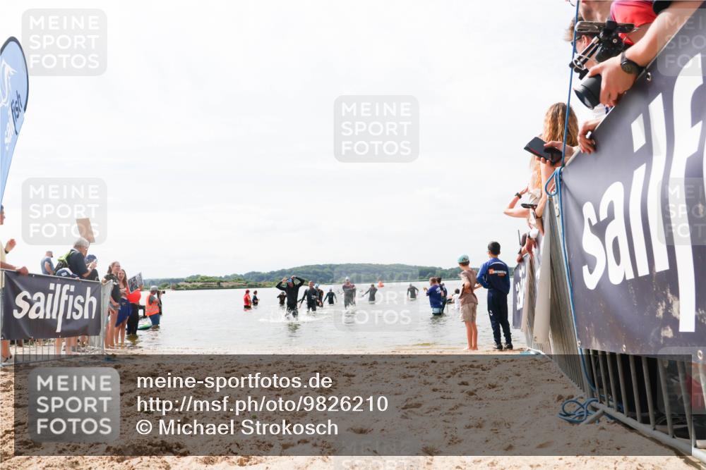 21.06.2026 - Viking Triathlon Michael Strokosch http://msf.ph/oto/9826210 21.06.2026 10:38:28 Schwimmen 316, 465 meine-sportfotos.de