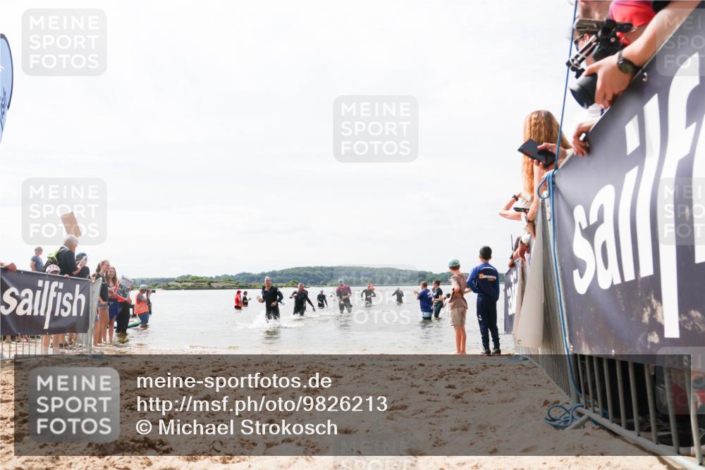 21.06.2026 - Viking Triathlon Michael Strokosch http://msf.ph/oto/9826213 21.06.2026 10:38:29 Schwimmen 300, 316, 465, 567 meine-sportfotos.de