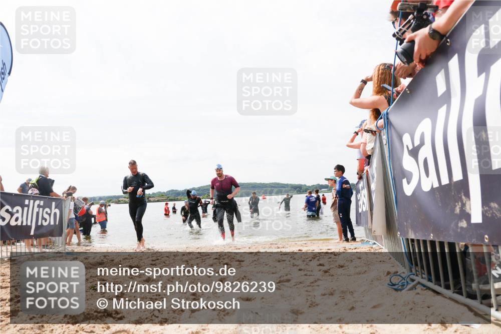 21.06.2026 - Viking Triathlon Michael Strokosch http://msf.ph/oto/9826239 21.06.2026 10:38:37 Schwimmen 55, 300, 316, 397, 546, 567 meine-sportfotos.de